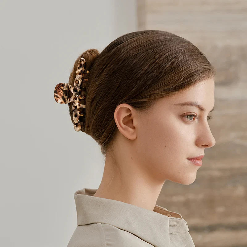 Hazel XL Hair Claw
