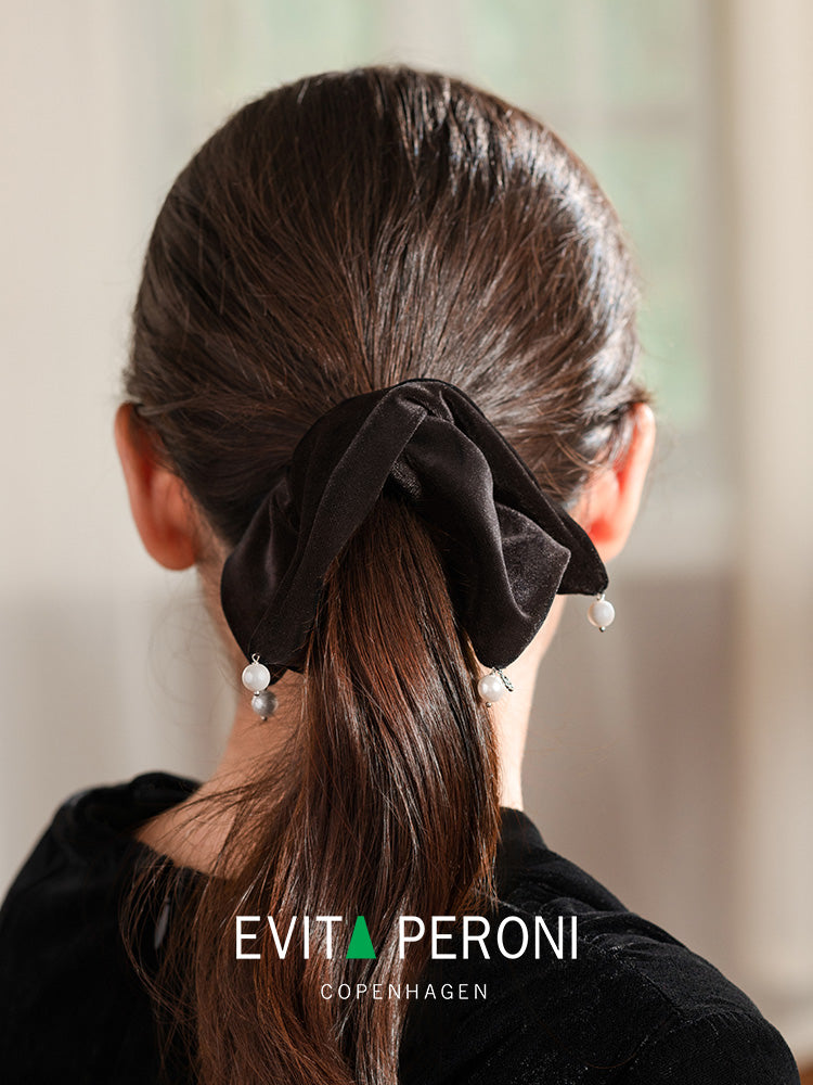 Cody Large Velvet Scrunchies