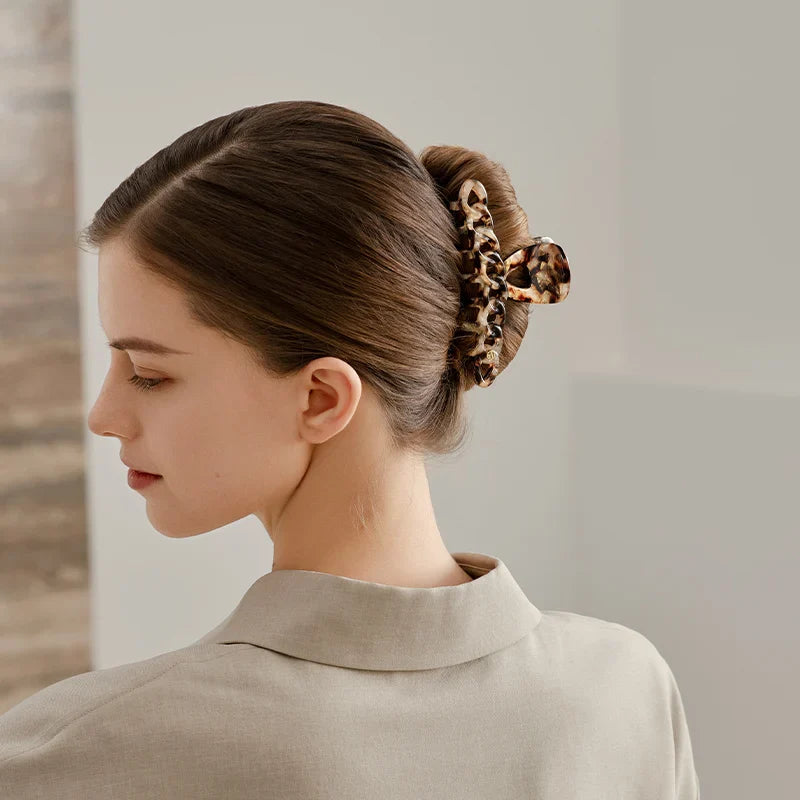 Hazel XL Hair Claw
