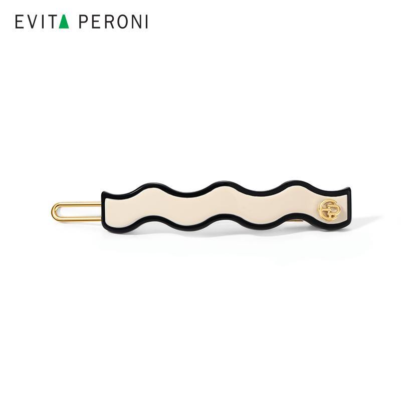 Falecia Side Barrette